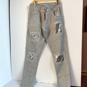 Light gray stretchy jeans with sequin accents